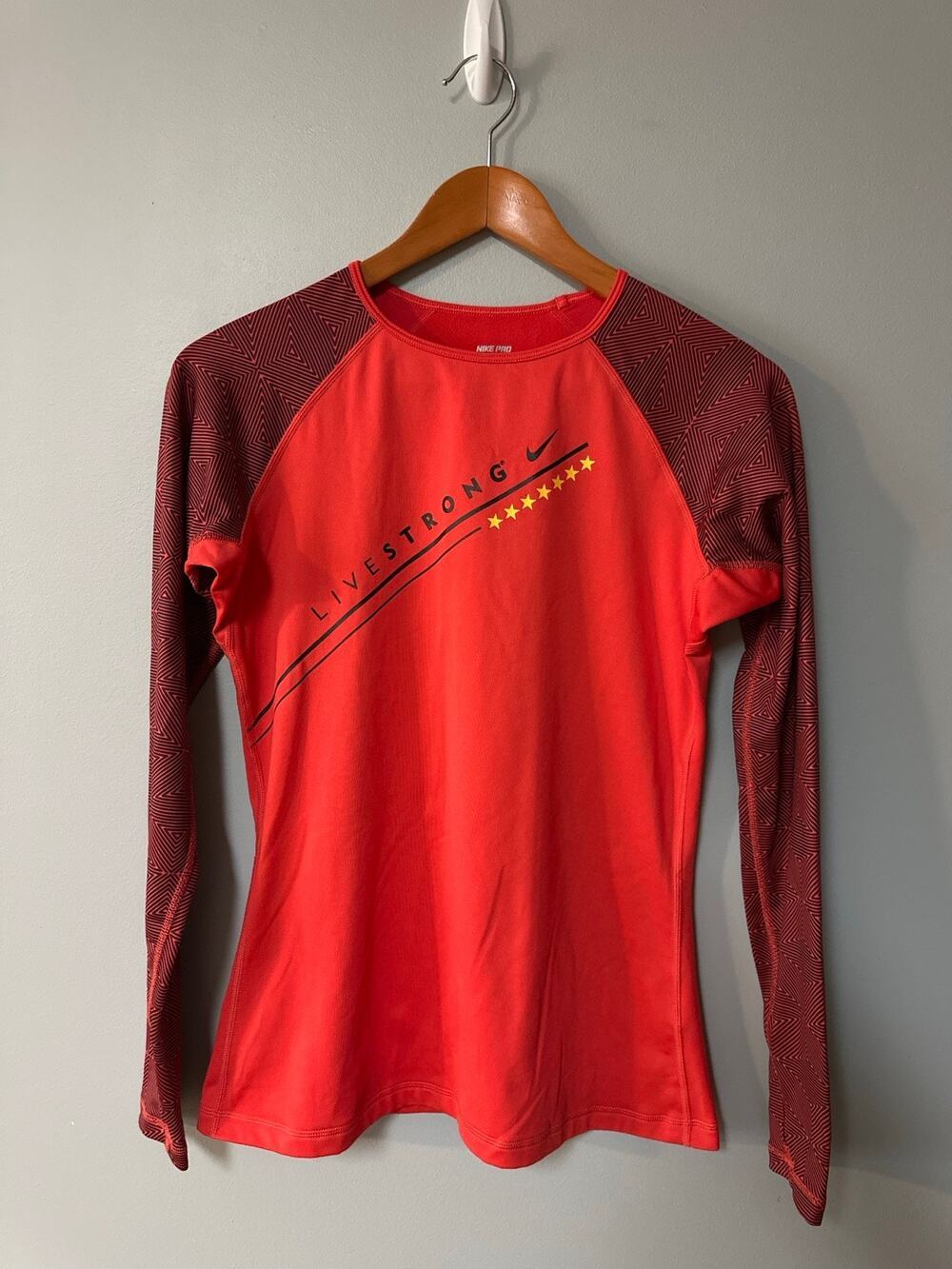 Nike Pro Livestrong Compression Shirt Womens Medium Red Long Sleeve